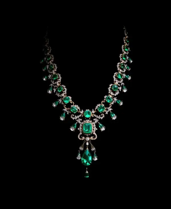 Emerald & Diamond Heritage Necklace